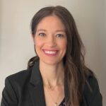 Tecia Mentzer Headshot